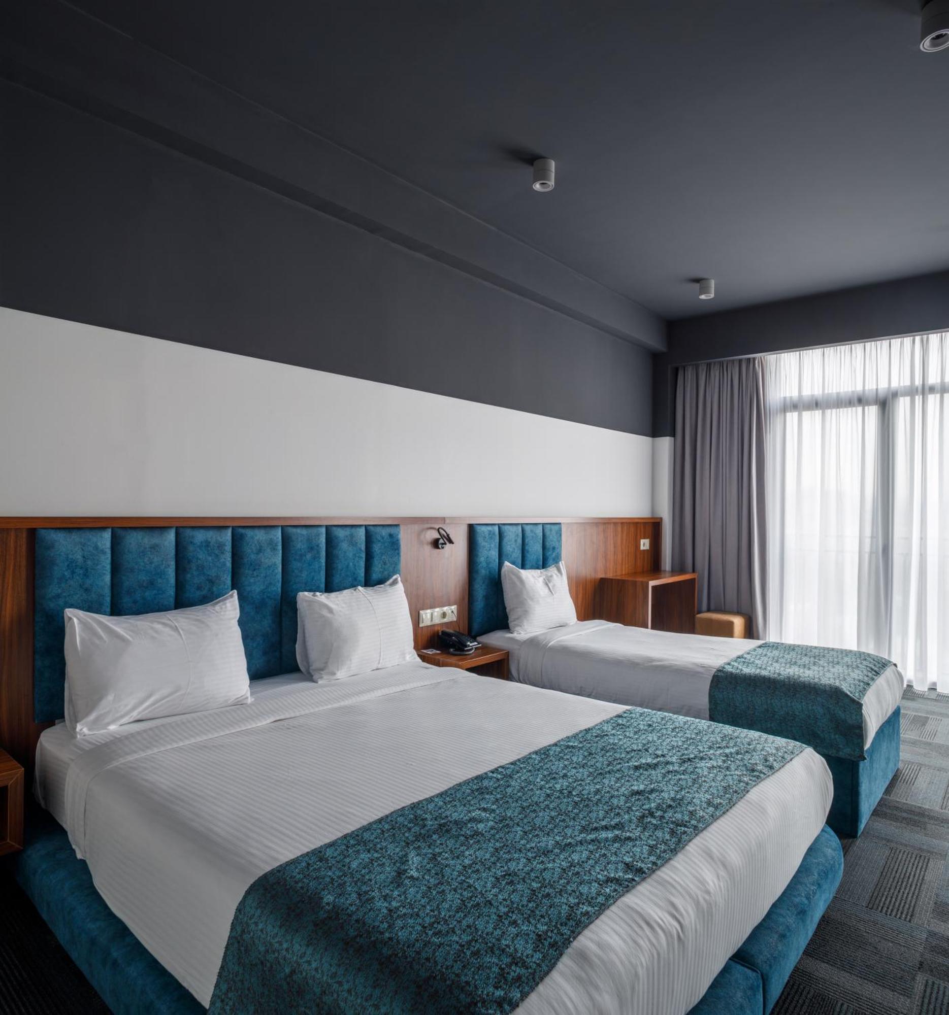 Address Inn Tbilisi Luaran gambar