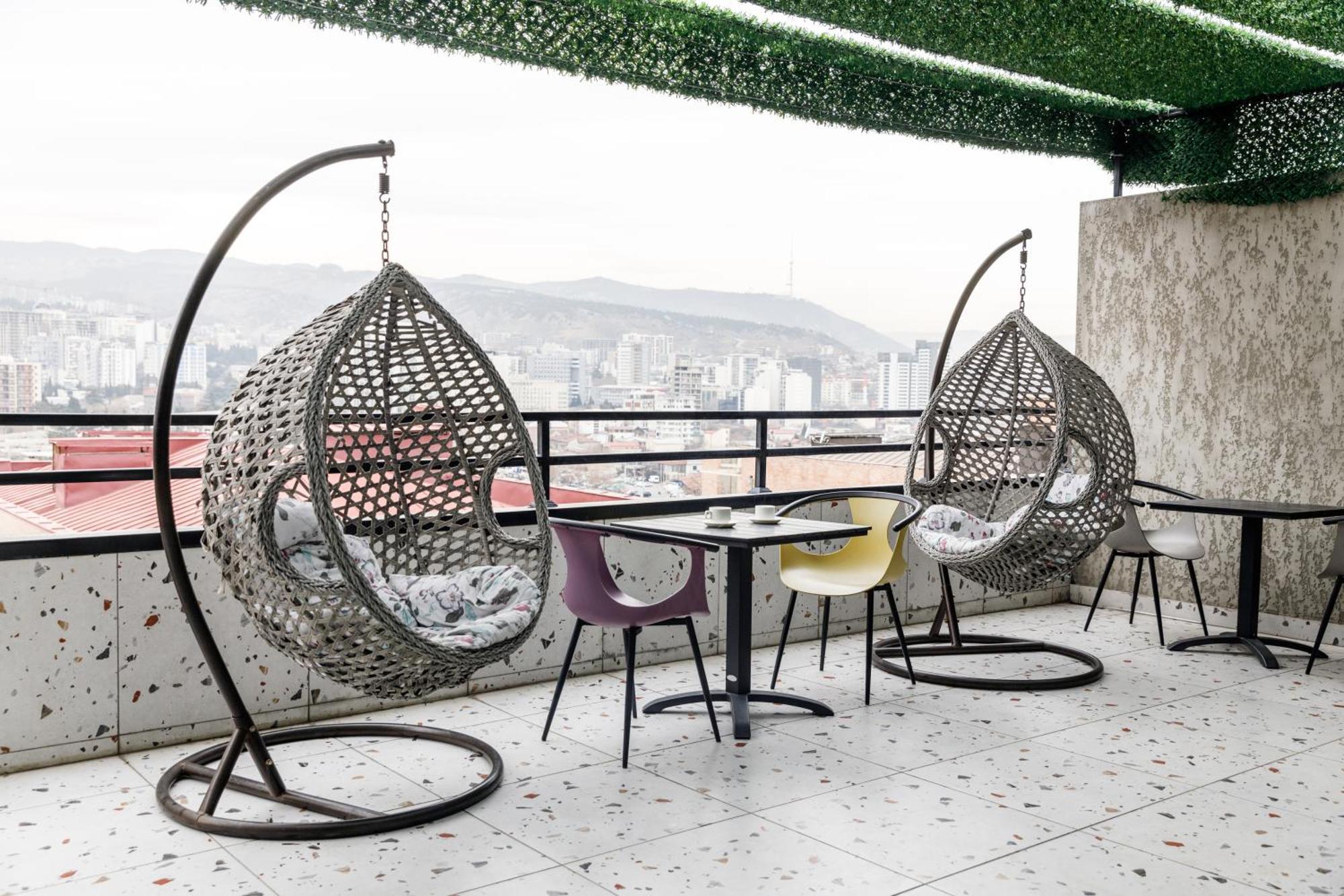 Address Inn Tbilisi Luaran gambar