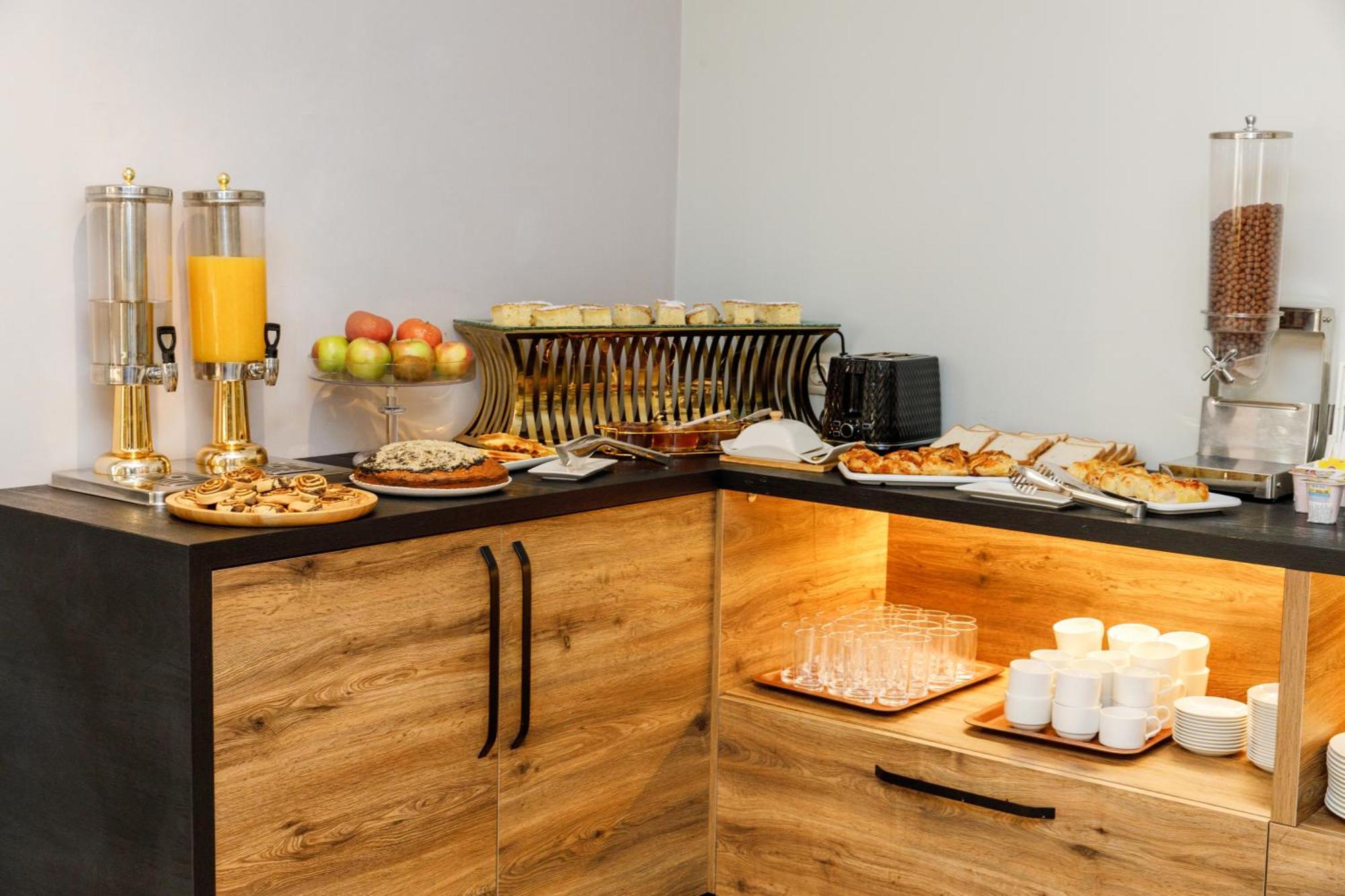 Address Inn Tbilisi Luaran gambar