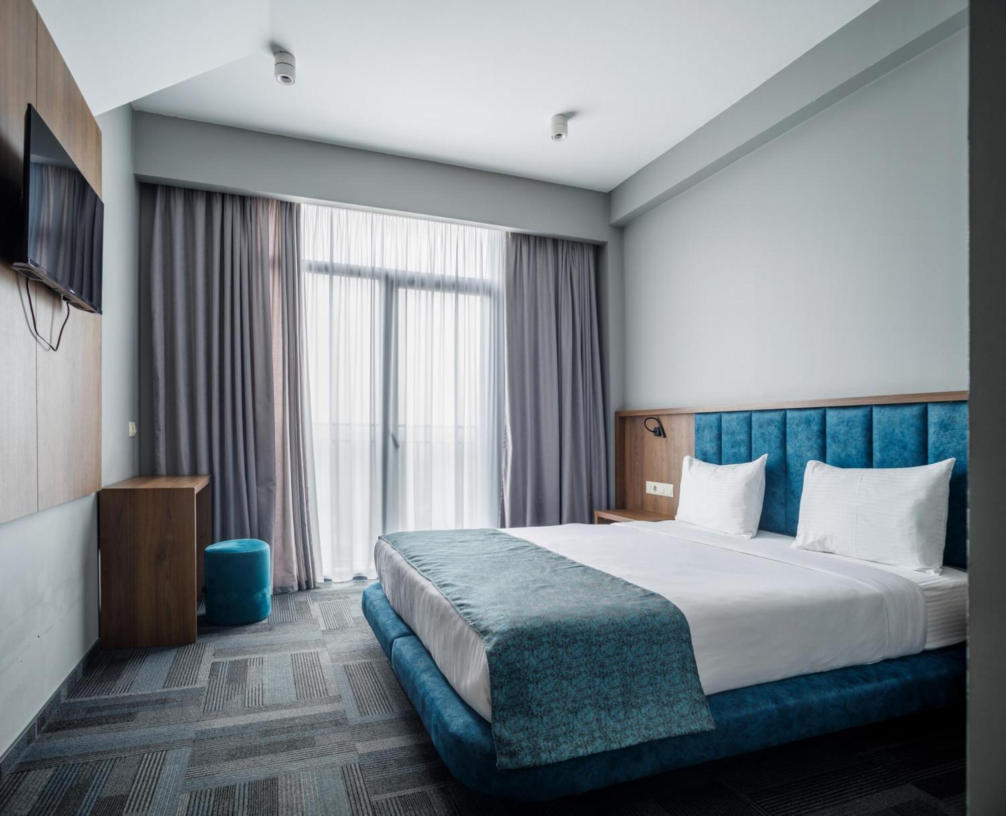 Address Inn Tbilisi Luaran gambar